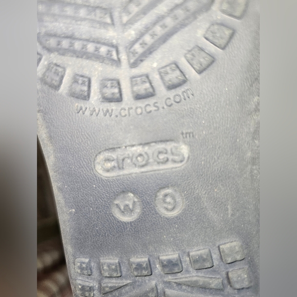 Crocs Flip Flops - Picture 3 of 3